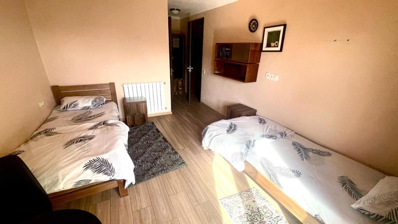 Bismillah Hotel And Restaurent 古多里 外观 照片